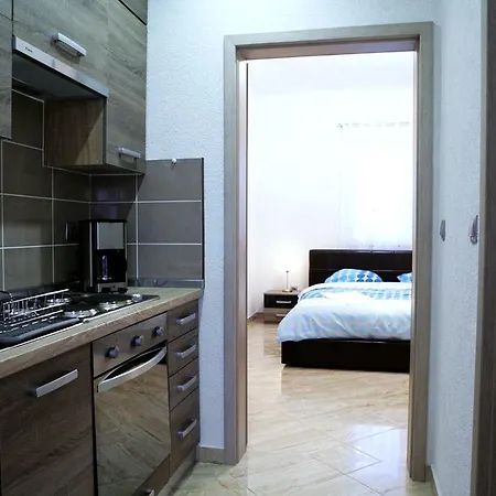 Porta Anna Apartment *