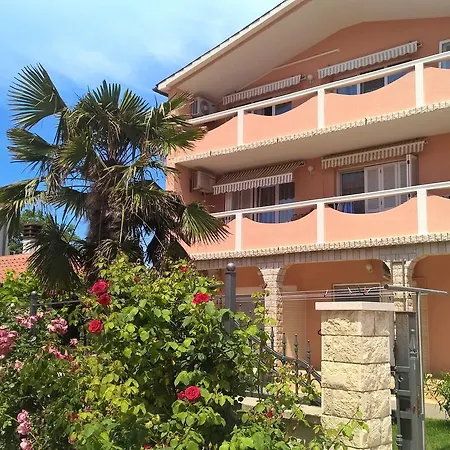 Porta Anna Apartment